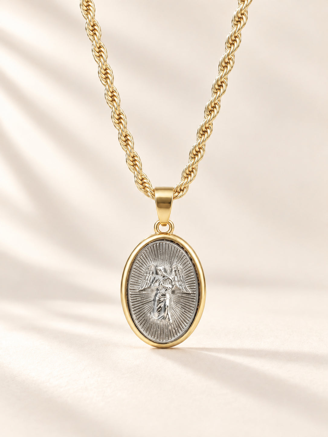 Collar de la Virgen María bicolor
